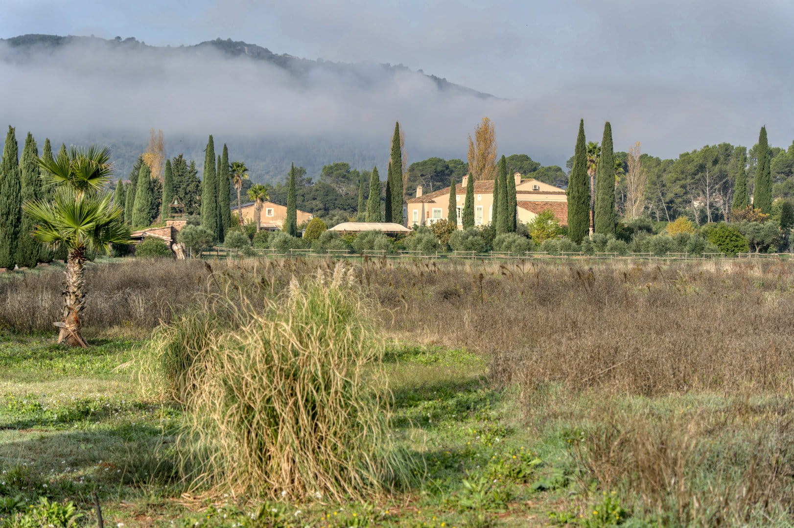 Inland Saint-Tropez, a beautifully renovated property